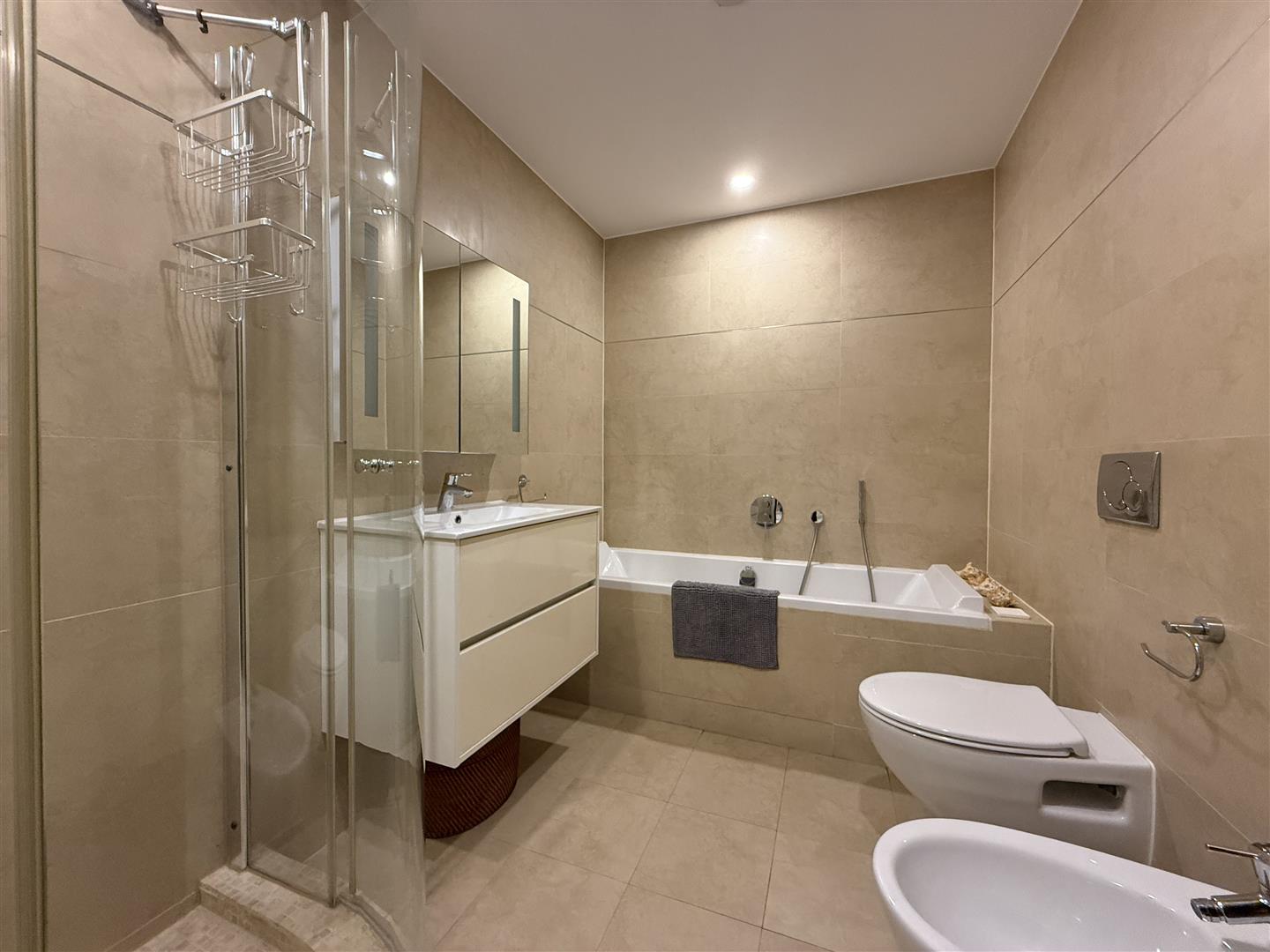 Image of Apartment - 2 Bedrooms - 2 Bathrooms for Rental in Ocean Village-Gibraltar, Image 16
